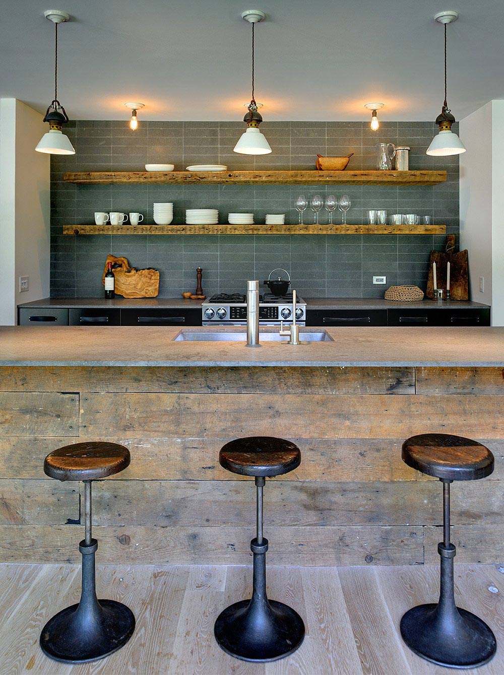 All The Best Bar Design Tendencies for 2018!