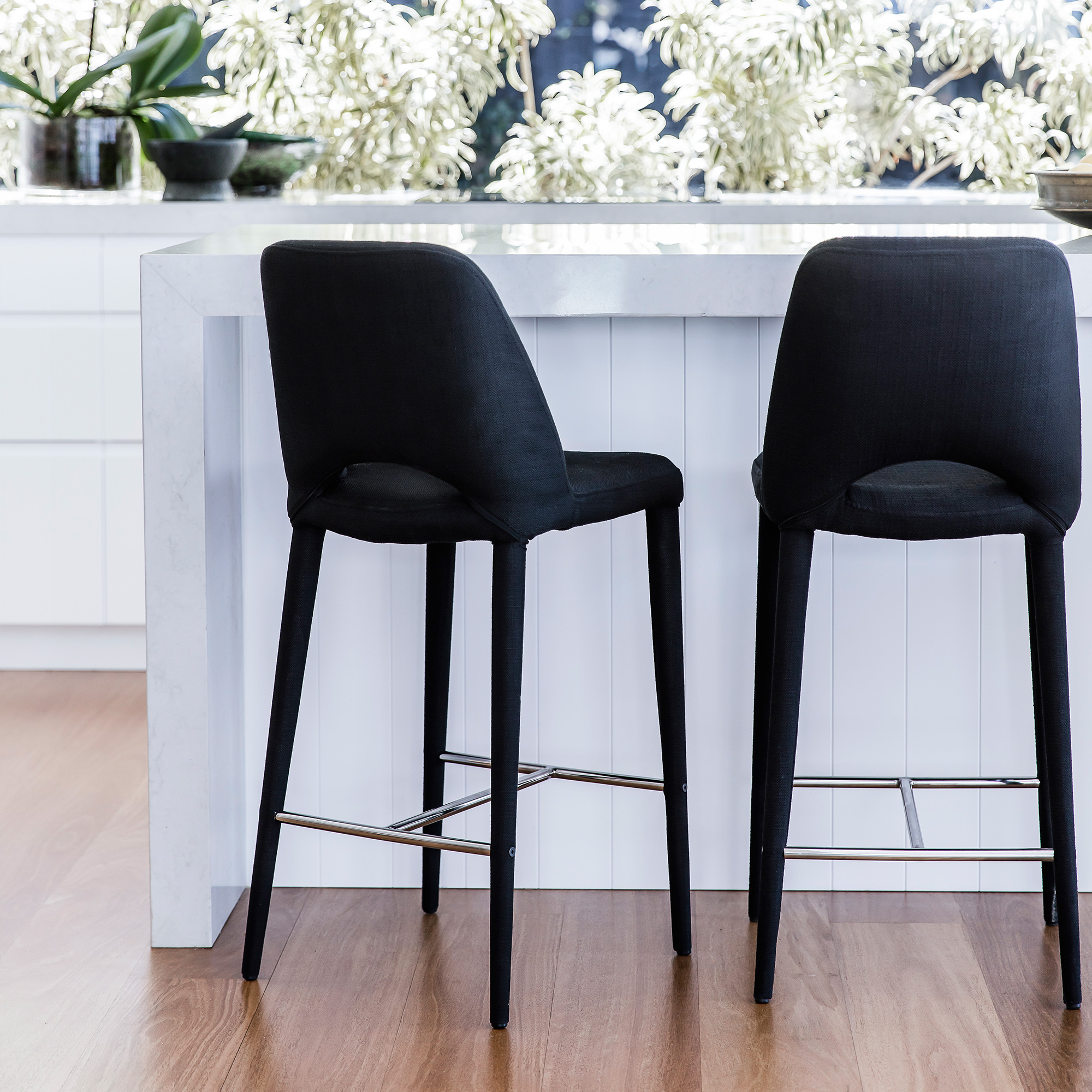 5 Velvet Bar Chairs That Won't Get Out of Your Head Until You Buy Them