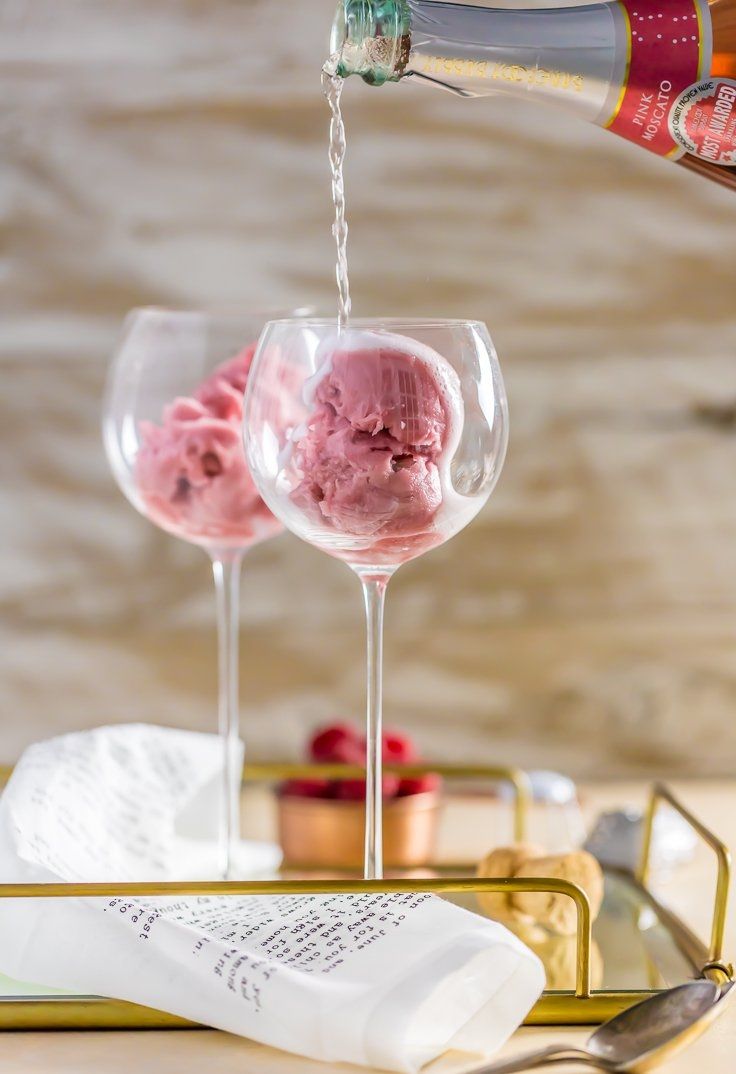 10 Valentine's Day Cocktails That Will Make Your Life Much Pinker!_1