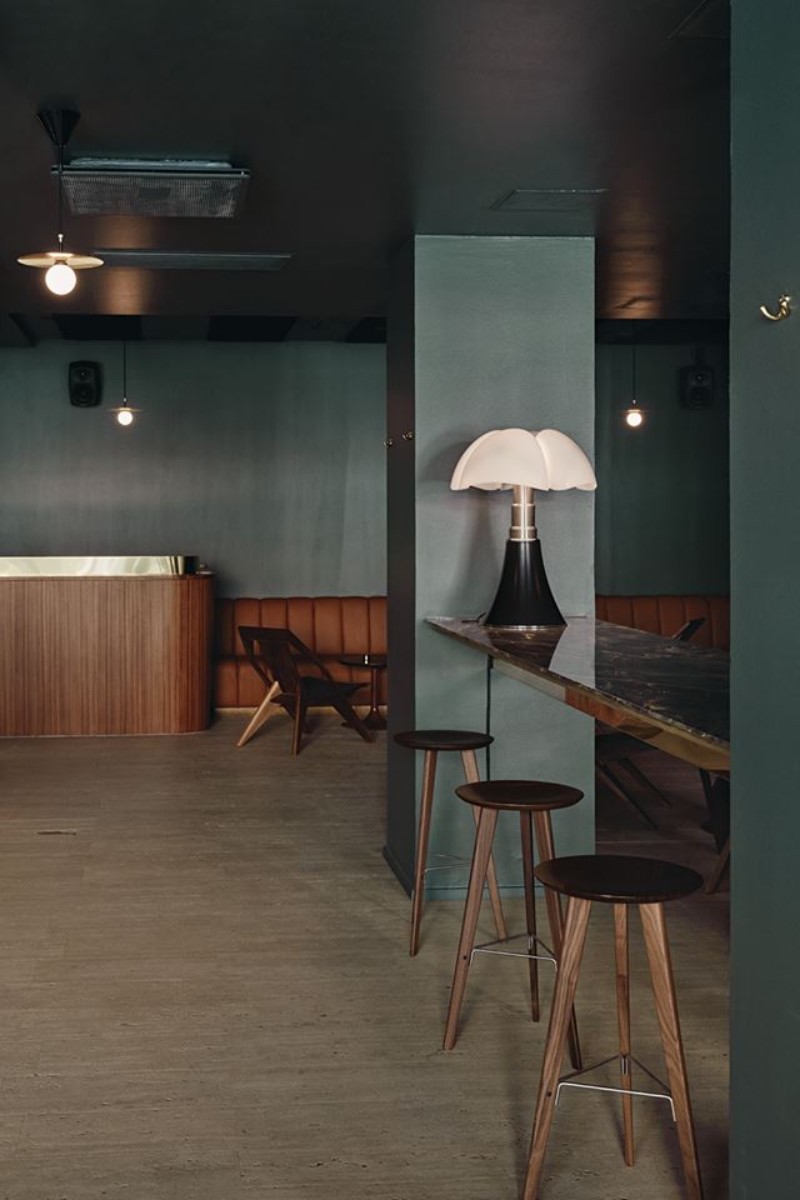 A 1960's Influenced Vintage Bar In Helsinki With Amazing Design